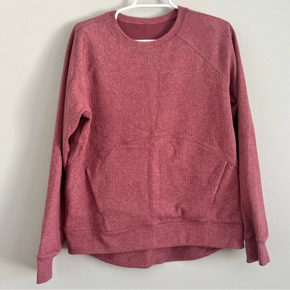Lululemon Women’s Catch A Moment Pink Crew Neck Sweatshirt Size 10